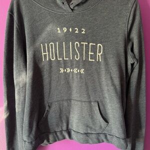 Hollister Gray Pullover Hoodie Sweatshirt